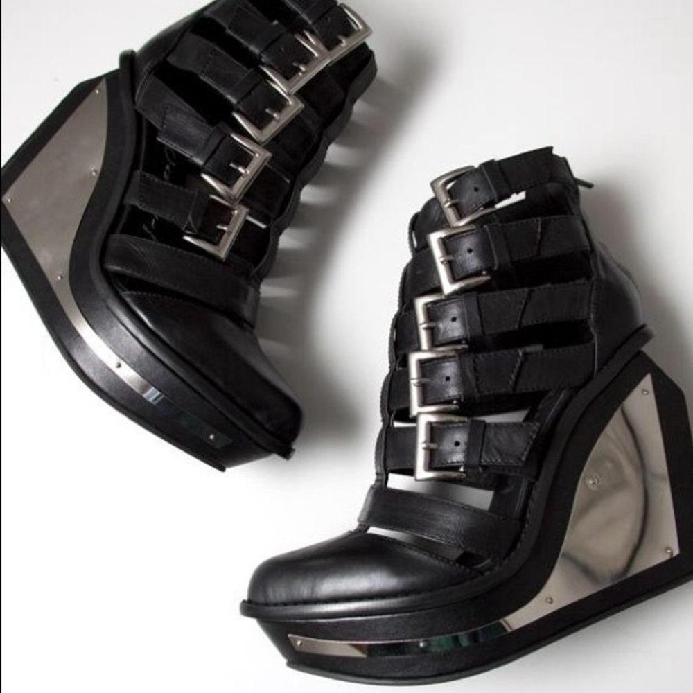 Jeffrey Campbell Clinic heels